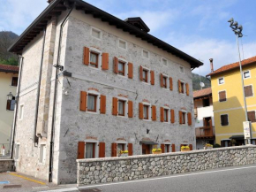 Locazione Turistica Albergo Diffuso - Cjasa Fantin